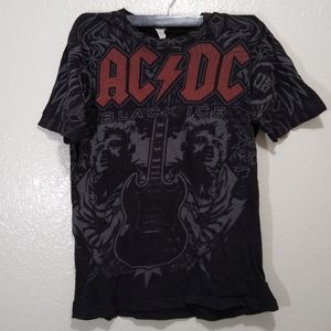 AC/DC vintage graphic t shirt small
